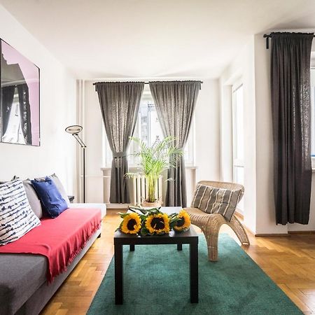 Oomph Warsaw Central 3-Bedroom Flat Экстерьер фото
