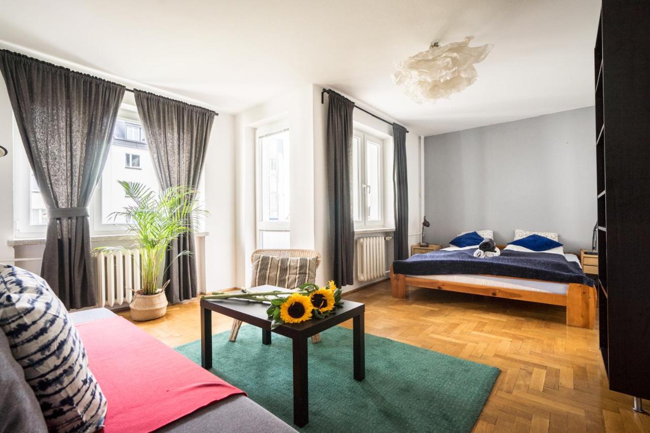 Oomph Warsaw Central 3-Bedroom Flat Экстерьер фото